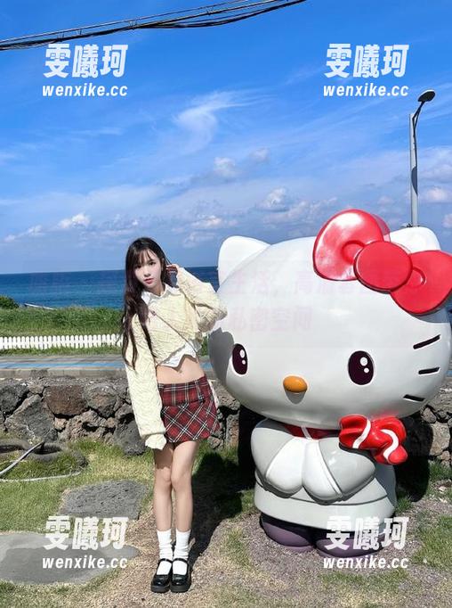 丽柜-婷婷 丽柜 - 探索婷婷浴室生活,高清套图带你进入她的私密空间