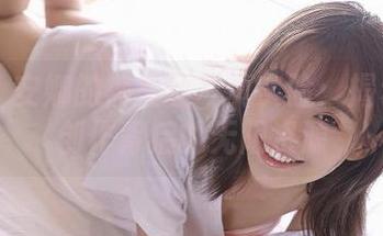 丽柜 – 安娜的裤里丝写真实验：揭示作品创作背后的无限资源