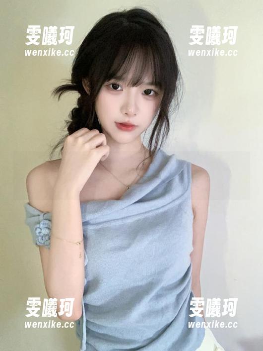 丽柜-尔尔 丽柜 - 带你走进尔尔的独特世界:双生花旗袍无圣光图包