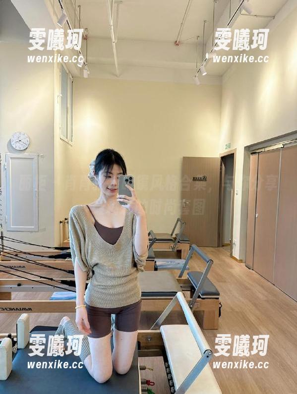 丽柜-肖肖 丽柜 - 肖肖独特眼镜风格合集,与你分享最精彩的时尚套图