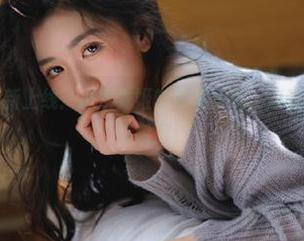 九柒喵写真更新上线：探索龙姬的艺术灵魂，感受她的每一个独特瞬间！