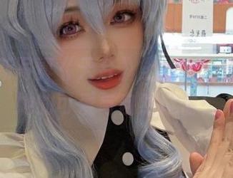 九言最新写真《天台》上线啦，快来围观她的可爱与自然风情！
