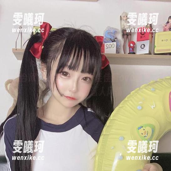 佳佳酱ovo 适合欣赏的图库,分享佳佳酱ovo蓝色吊带体操服的迷人风情