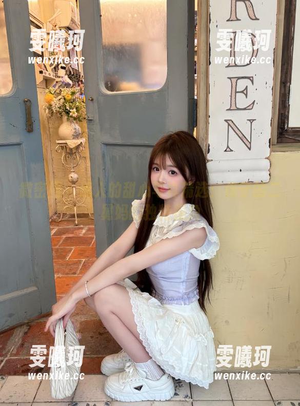 保守的二舅妈 微密圈 - 迷人的甜心写真精选:保守的二舅妈的独特视角