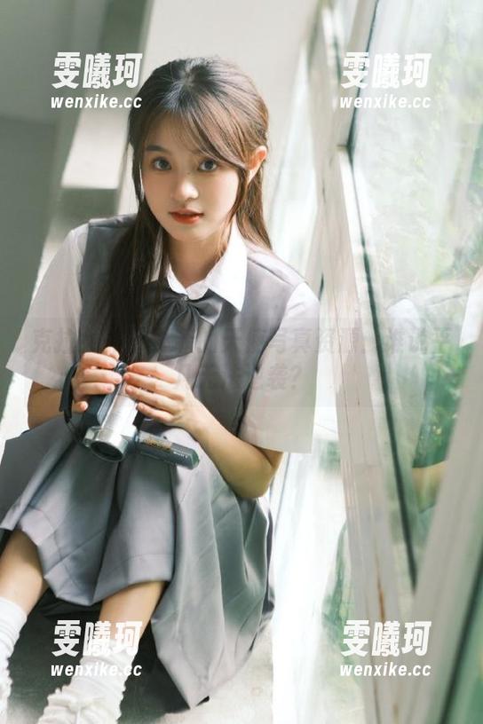 克拉女神-慕菲 克拉女神 - 慕菲的天使写真资源:谁说平凡无法逆袭?