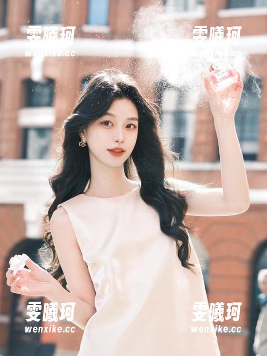 克拉女神-杨暖 克拉女神 - 与杨暖一起享受棉袜写真之美,作品下载让你尽情沉醉其中