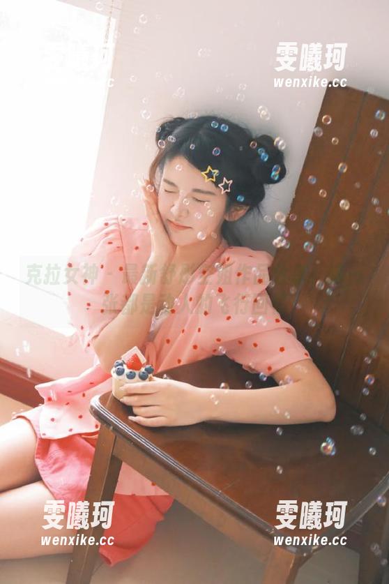 克拉女神-舒彤 克拉女神 - 最新舒彤空姐作品分享:每一张都是动人的飞行回忆