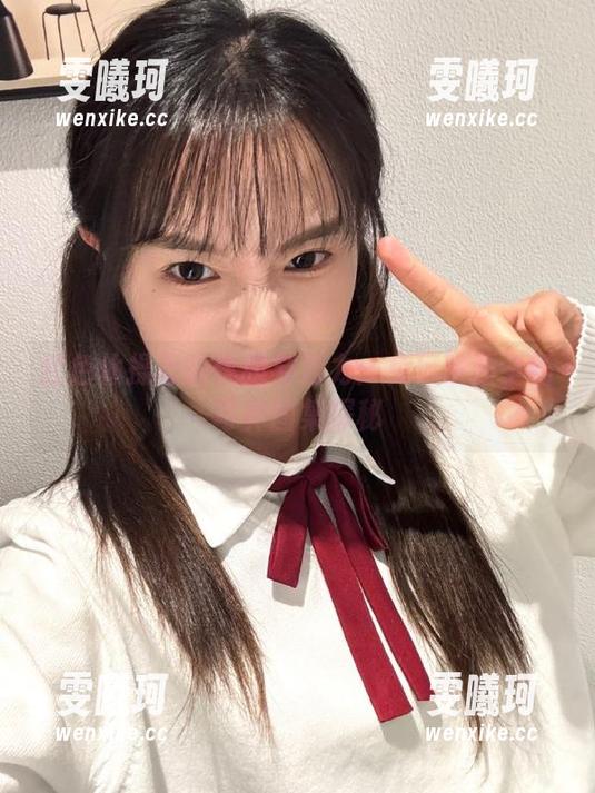 兔玩映画 红色体操服的优雅与活力:兔玩映画全新写真图集探秘
