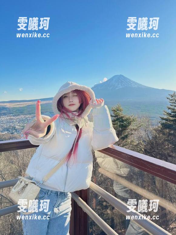 冲田凛花rinka 图集里冲田凛花rinka的牛仔裤:精选版让你发现原来裤子也可以如此有趣!