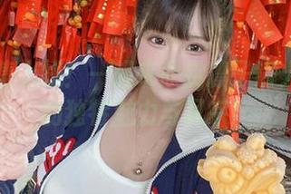 免费图集上线！一起来欣赏凛子酱火奴鲁鲁的独特魅力与风采！