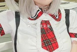 探索千夜未来的职业装全套下载，职场时尚从未如此触手可及！