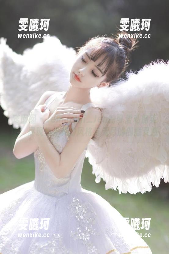 嗲囡囡-Jennanni_Jen 嗲囡囡 - Jennanni_Jen的可爱私房美图,展现她多样的风格与无尽的创意灵感