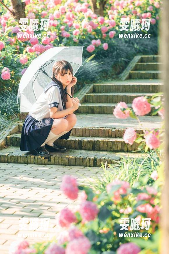 嗲囡囡-萌琪琪Irene 嗲囡囡 - 看萌琪琪Irene如何把奶牛玩出新花样,搞笑图片合集等你来嗨!