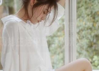 头条女神 – 娜依灵儿高清写真资源，剧情重现她生活中的点滴欢笑与感动