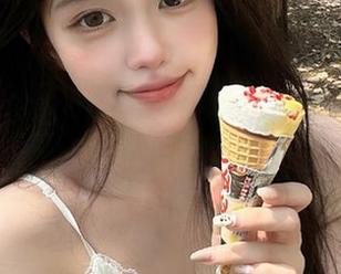 跟随奈汐酱Nice探索蛇年的魅力，独家写真资源合集分享