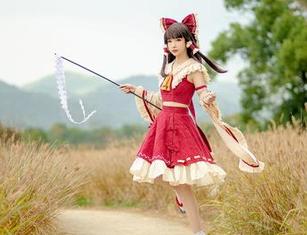 妖少you1在线写真分享，感受牛仔裤的潮流与个性魅力！