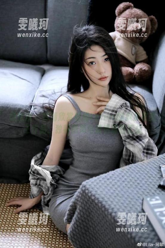 姐姐Lalion 微密圈 - 尽情欣赏姐姐Lalion酷飒皮衣女王作品:独特图册与精选原图汇总