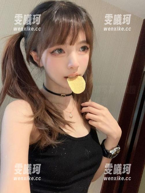 学妹加速跑-小琪 学妹加速跑 - 热辣出炉的小琪写真,美图展现她美足的迷人风采
