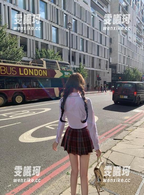 宋哈娜 高清视界:宋哈娜白色写真合集中的梦幻瞬间
