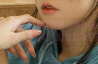 微密圈 – 精选宋昱欣白裙系列作品集：让每一帧都诉说动人的故事与情感