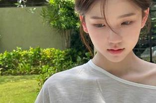 少女秩序 – 全新图库上线：晞可红裙作品，展现青春与活力的完美融汇