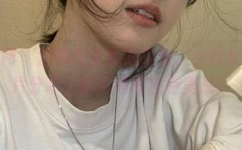 尤果网 – 激情与优雅的结合，小欧长腿图片分享，带你领略独特美感！