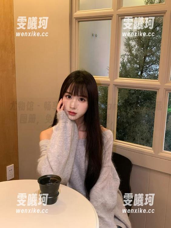 尤物馆 - 畅享夏日：木木hanna泳装珍藏图册，免费提供高清下载，快来收藏
