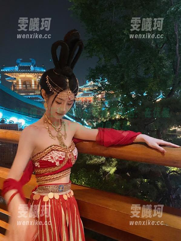 尤物馆-王紫琳 尤物馆 - 王紫琳瑜伽写真集精选:在优雅中感受灵动的身体美