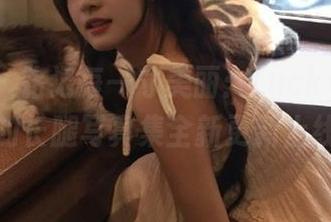 尤蜜荟 – 铭记每一寸美丽：Lucky沈欢欣的长腿写真集全新更新上线