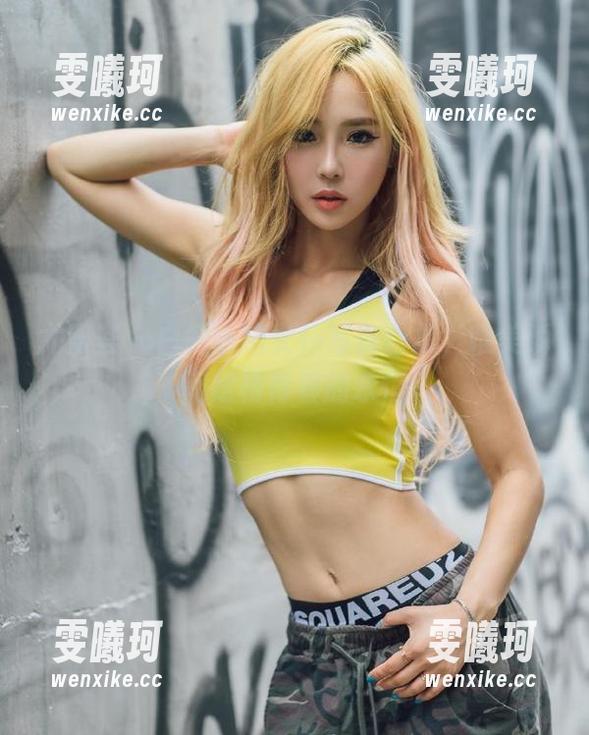 尤蜜荟-白露小猪 尤蜜荟 - 白露小猪女仆写真合集,唯美瞬间定格青春的永恒