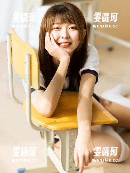 慕丝女郎 制服短丝高跟白领,慕丝女郎的高清写真集让你职场变身无所不能