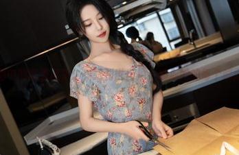 套图中的高清风采：抖娘利世自拍，捕捉她的每个瞬间！