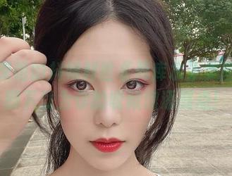 让人惊艳的抖娘利世《死库水》美图，立即下载为你的收藏增添亮点！