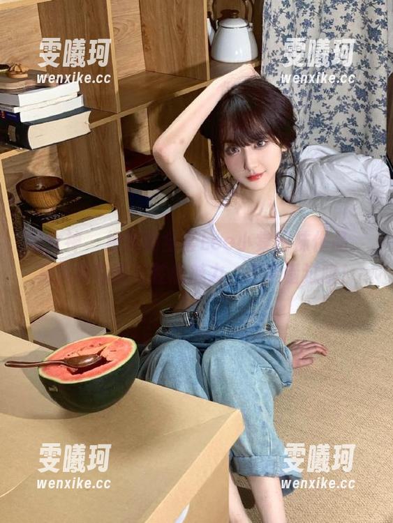 推女神-Lee小棠 推女神 - 细腻的全套Lee小棠网袜作品,充满神秘感与性感魅力,不容错过哦!