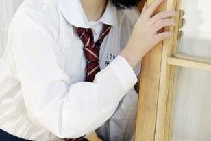 推女神 – 跟随Una尤娜的步伐，欣赏她最新的户外写真作品，感受无尽的自然之美