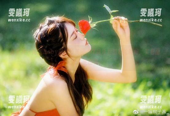 推女神-南湘Baby 推女神 - 南湘Baby的婚纱美图,作品背后的尴尬瞬间,笑着面对人生的我