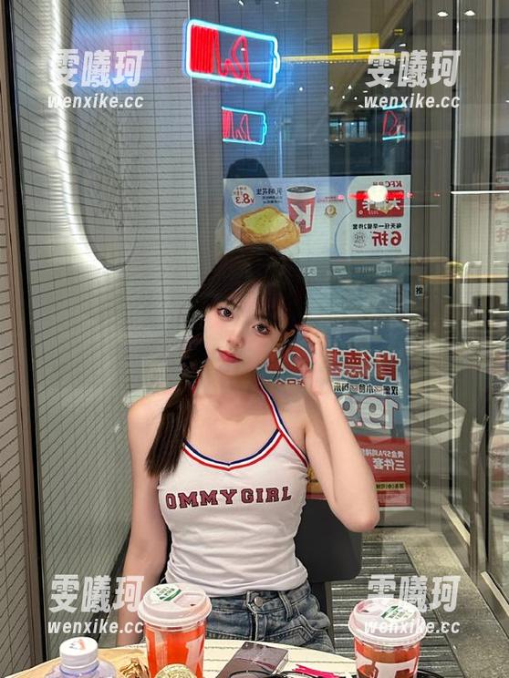 推女神-王语纯 推女神 - 王语纯的日常生活剪影,带你走进她写真作品中的多彩世界