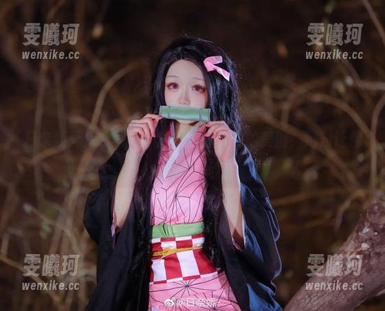 日奈娇 日奈娇死库水写真,展现夏日魅力的美图,绝对让你眼前一亮!