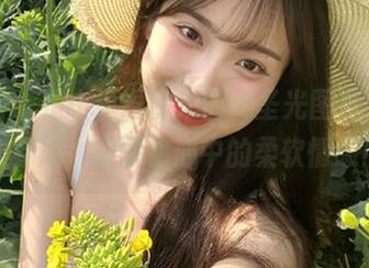 微密圈 – 是小逗逗带来的无圣光图包，温柔如春风，唤醒你心中的柔软情感！