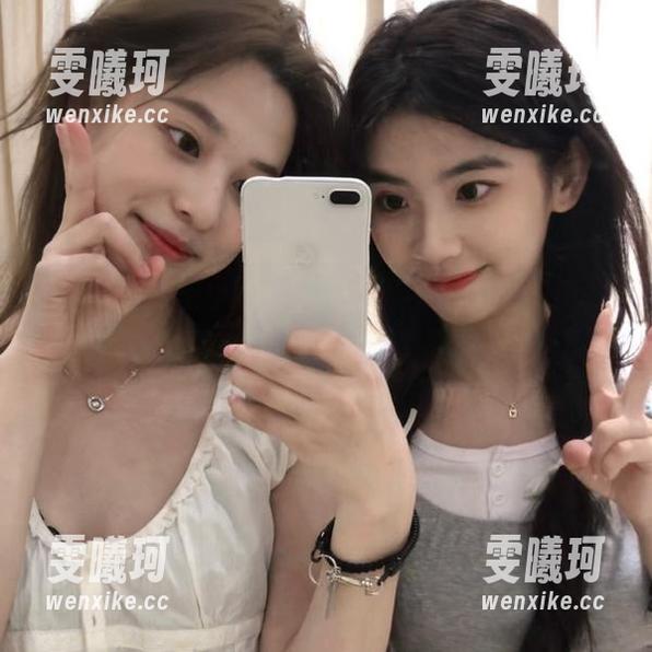 是小逗逗 微密圈 - 是小逗逗牛仔裤定制写真,捕捉每一个动人的瞬间