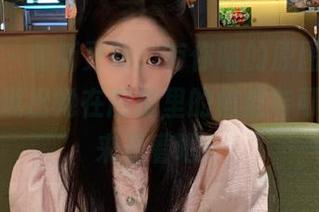 微密圈 – 最新更新，有你喵的原图厨娘写真，展现出她在厨房里的俏皮与可爱，快来看看吧！
