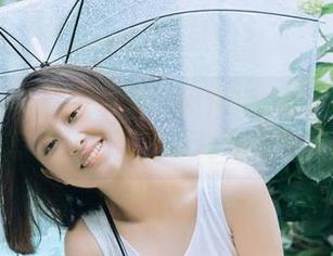 微密圈 – 美图更新：果儿Victoria黑丝吊带写真让你感受时尚与性感的碰撞