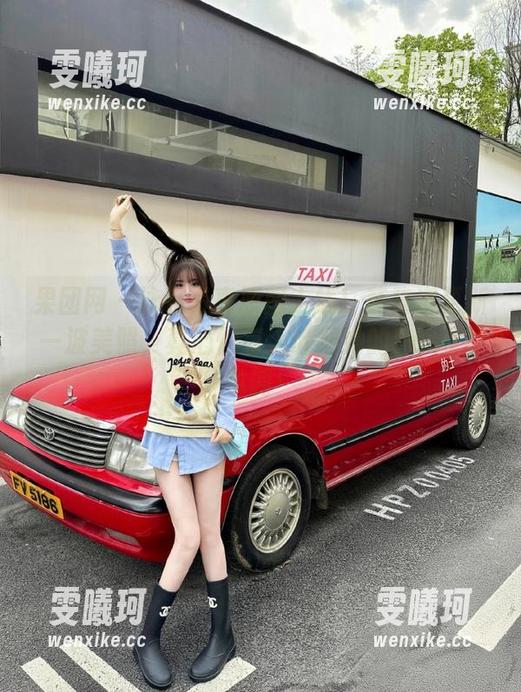 果团网-莫雅淇 果团网 - 泳装写真原图上线!莫雅淇更新一波美照,真心怕有人吐槽她的Pose太单调!
