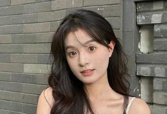 果团网 – 私拍世界里的可爱女神：陈迪娅的绝美作品回顾
