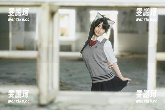 桜井宁宁 最新写真图集,桜井宁宁带你进入草莓少女的奇幻世界!