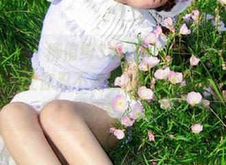 模范学院 – 柳侑绮Sevenbaby连衣裙图包精选，让你忍不住想问我谁给我这个勇气！