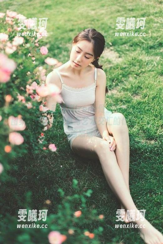 模范学院-萌琪琪Irene 模范学院 - 萌琪琪Irene倾情奉献的厨娘图集:让你在美食与艺术交汇的作品中流连忘返