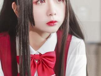 不容错过的更新！樱井小莜推出全新灰丝写真作品，快来围观