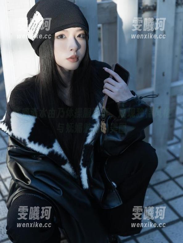 清水由乃 性感清水由乃体操服写真,展现独特风格与妩媚魅力的美图