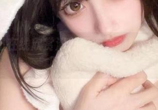 诚邀您在线欣赏清颜真德秀的独特写真《阿狸护士》